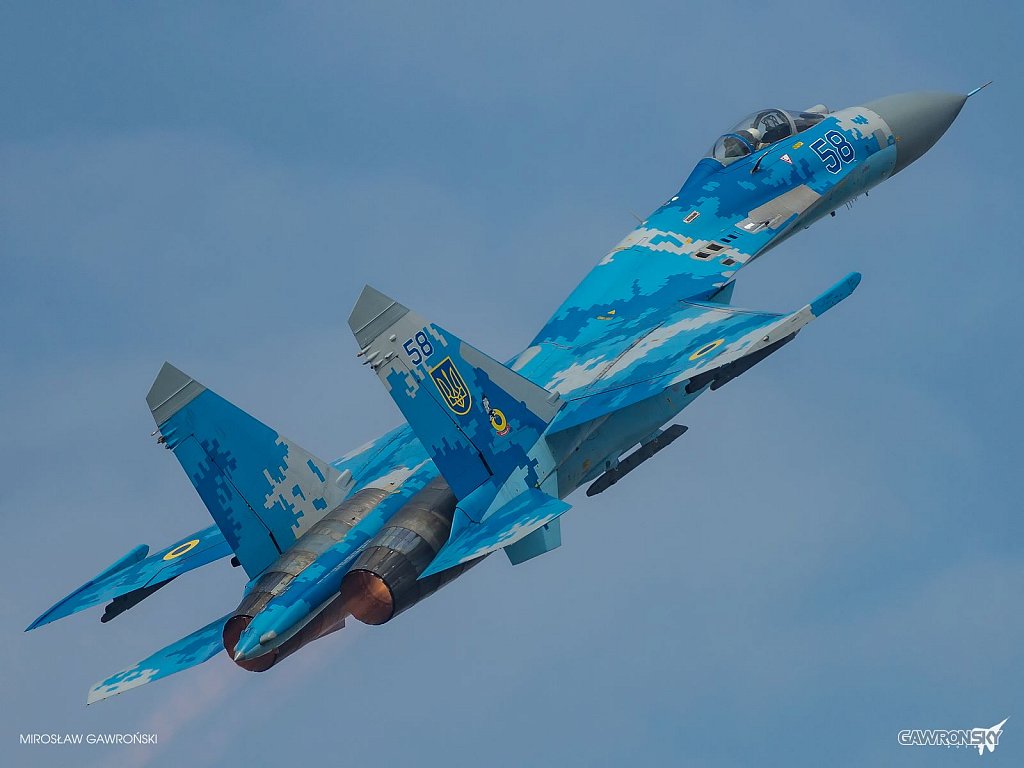 Ukrainian jets performed at airshow in Radom, Poland