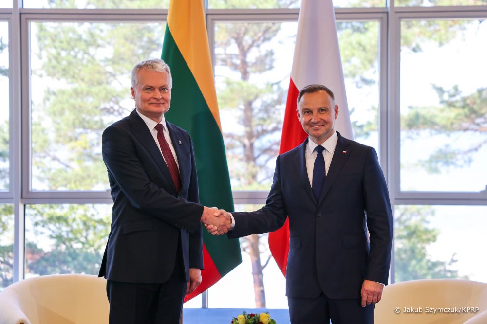 Poľský prezident @andrzejduda povedal, že on a jeho litovský náprotivok prezident Nauseda plánujú ďalšie návštevy Kyjeva
