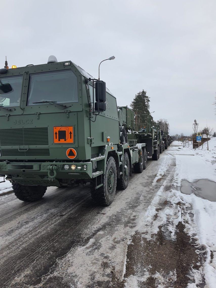 Poland deployed Patriot air defense systems at Warsaw airport. According to the Minister of Defense of Poland Blashchak, the missile systems were relocated from the test site in the city of Sochaczew to the Bemowo airfield in Warsaw