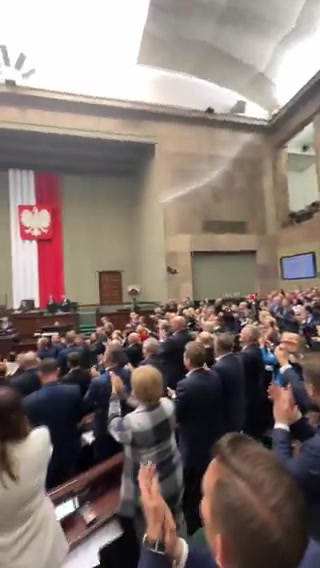 Sejm zvolil Donalda Tuska novým polským premiérem