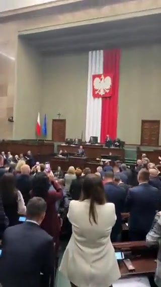 Sejm בחר בדונלד טוסק כראש הממשלה החדש של פולין