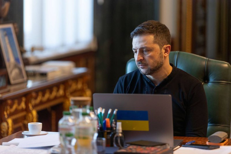 El presidente Zelensky y el presidente Duda mantuvieron una conversación telefónica