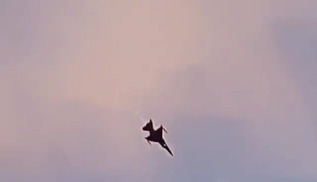 Lors des exercices précédant le salon aéronautique de Radom, le F-16 était différent